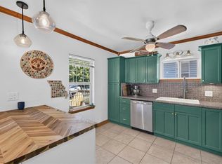 615 W 77th St, Kansas City, MO 64114