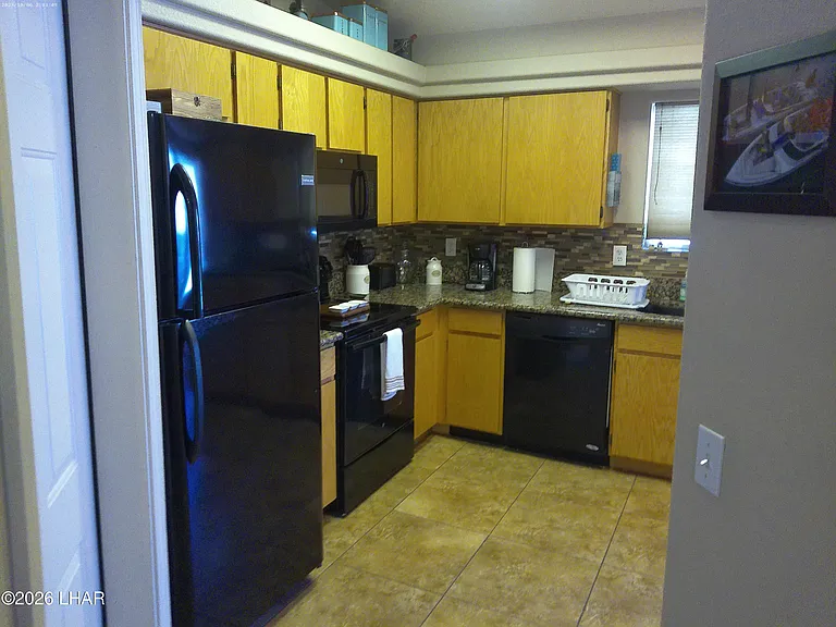 3501 Iroquois Dr — Photo 5