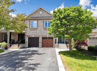 3943 Freeman Ter, Mississauga, ON L5M 6R2