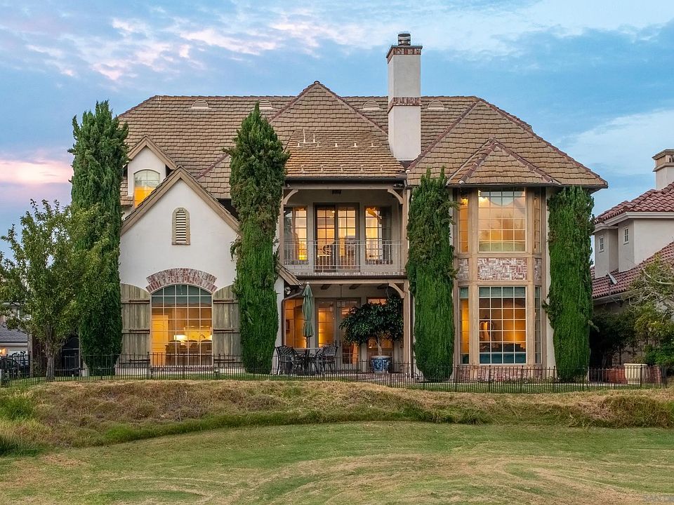 1st image of 16056 Avenida Calma