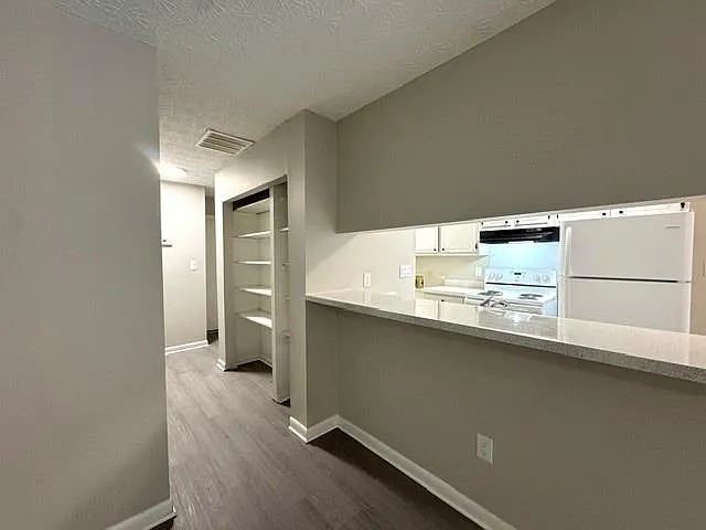 662 Bellemeade Dr SW #D — Photo 6