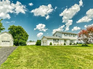 7327 Warboys Rd, Bergen, NY 14416