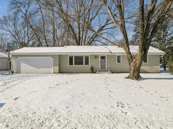 11204 Radisson Dr, Burnsville, MN 55337