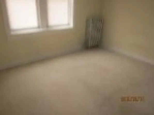 3022 W Wilson Ave #1B, Chicago, IL 60625