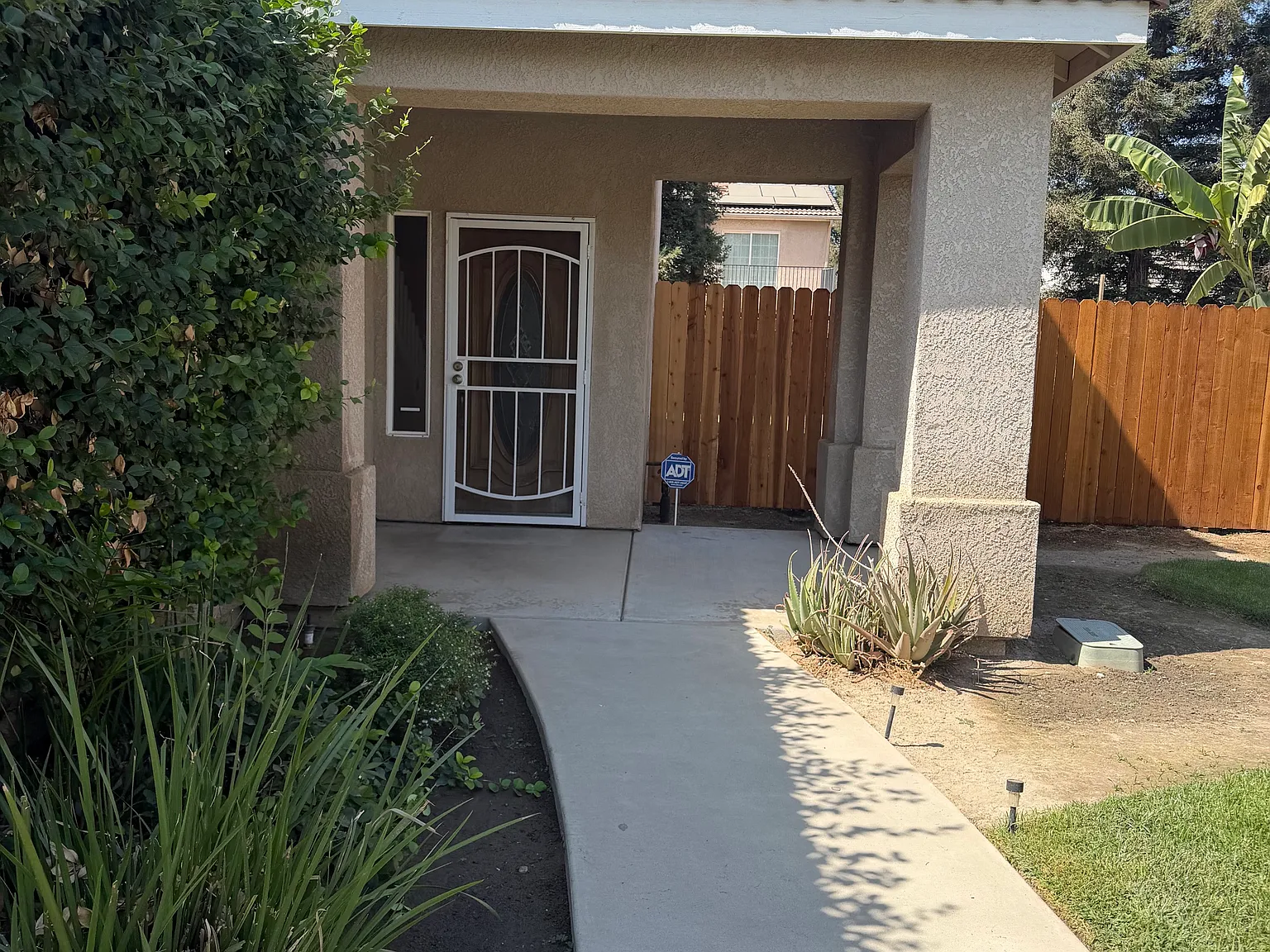 3 bed, 2.5 bath, 1731 sqft, $1,795 — Photo 1