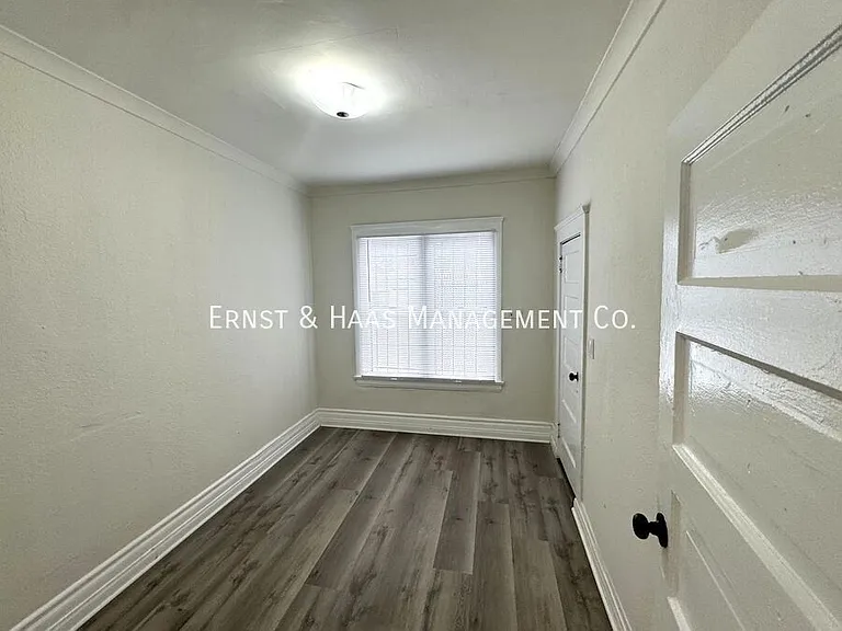 847 Cerritos Ave #9 — Photo 9