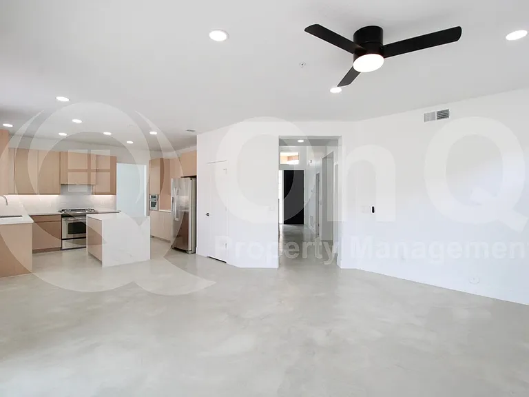 15019 N 100th Way — Photo 9