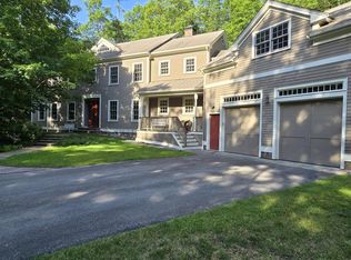 32 Perry Ln, Weston, MA 02493