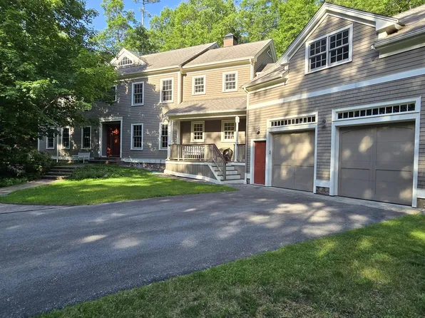 32 Perry Ln, Weston, MA 02493