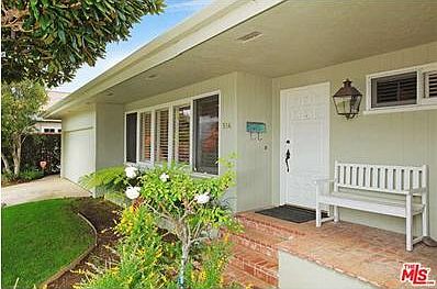 3rd image of 514 N Las Casas Ave