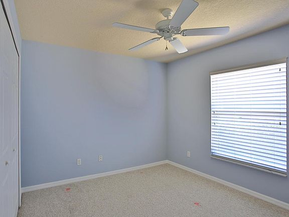 3rd image of 1416 Sunningdale Ln