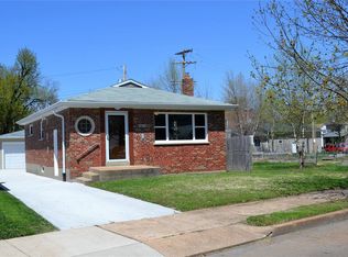 5615 Arendes Dr, Saint Louis, MO 63116