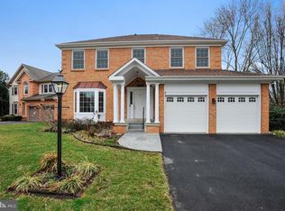 13607 Brockmeyer Ct, Chantilly, VA 20151