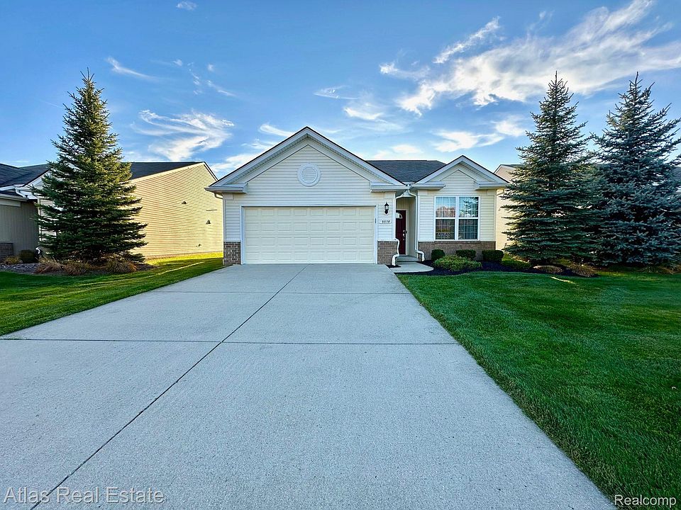 1st image of 9378 Sand Hill Dr