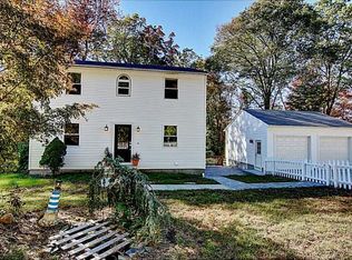 20 Congdon St, Coventry, RI 02816