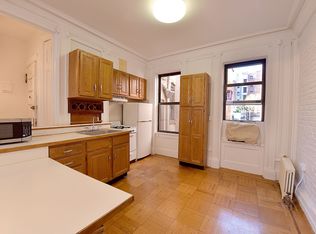 151 E 19th St APT 61, New York, NY 10003