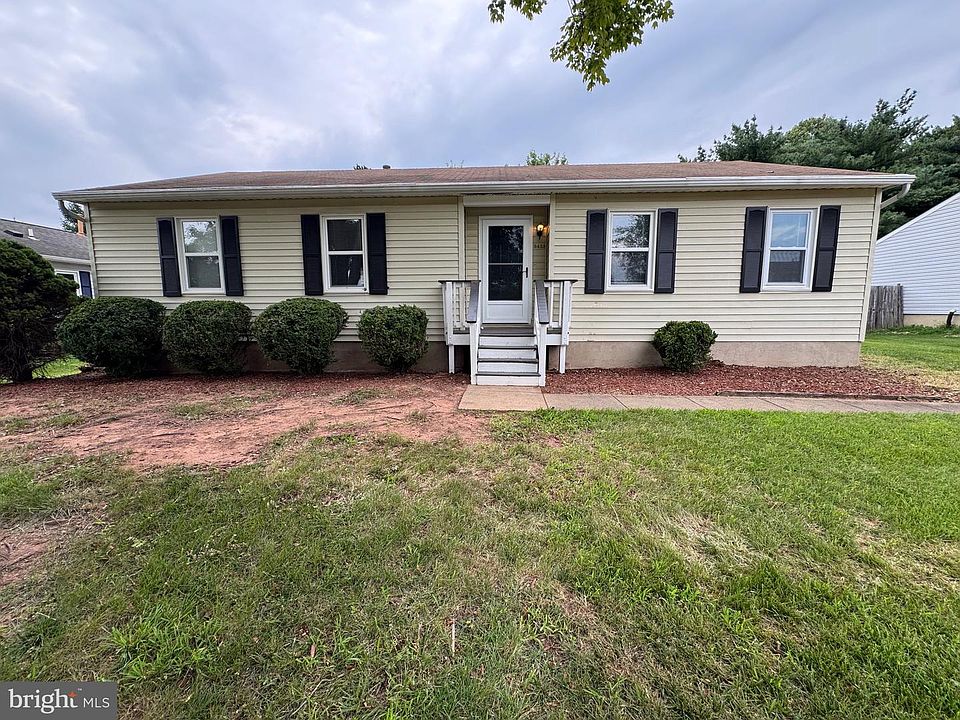 1st image of 9438 Waterford Dr