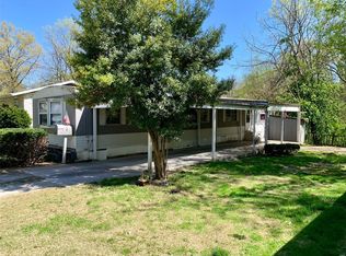 1004 19th St, Highland, IL