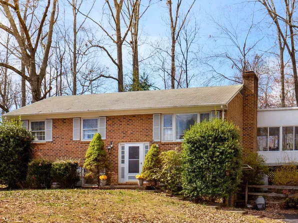 485 Whitethorn Ct, Ruckersville, VA 22968