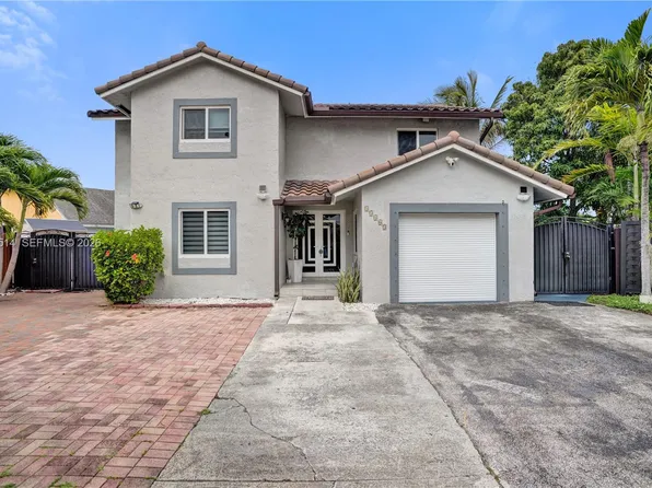 15463 SW 57th St, Miami, FL 33193