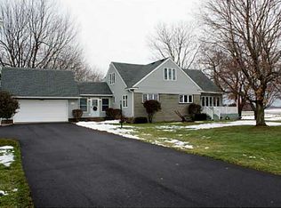 955 Hamlin Parma Townline Rd, Hilton, NY 14468