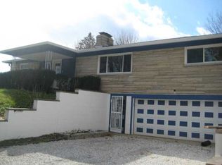 8261 N 700 W, Fairland, IN 46126