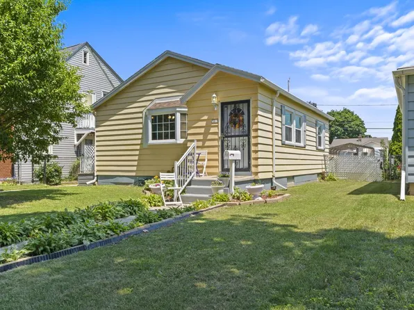 3818 S 18th STREET, Milwaukee, WI 53221