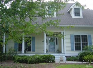 3368 Laurel Ln SE, Southport, NC 28461
