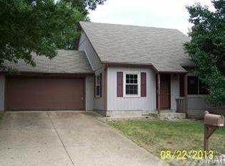 3823 Red Bud Dr, Imperial, MO 63052