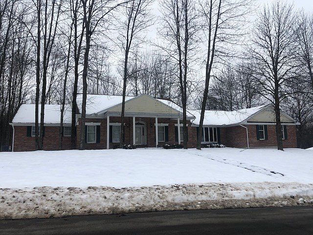 1st image of 4 N Clarkson Ave
