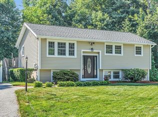 30 Rexhame St, Billerica, MA 01821