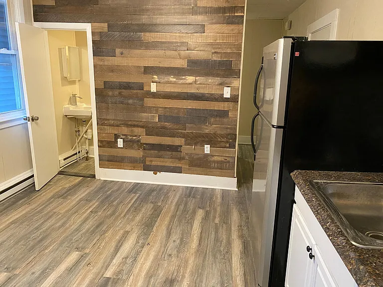 871 Congress St #3 — Photo 8