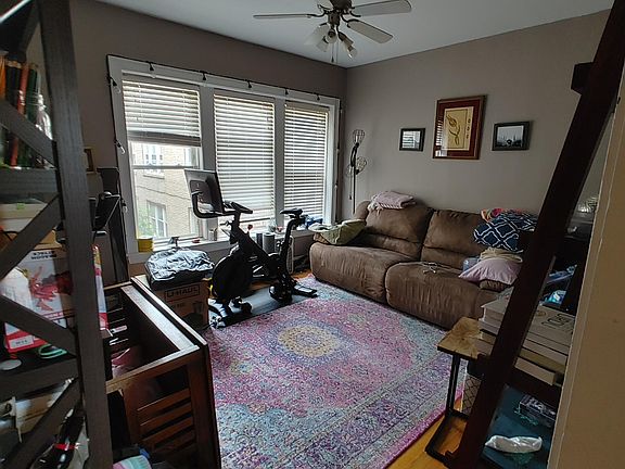 2nd image of 852 W Agatite Ave APT 2