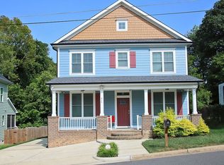 911 Scout Dr, Durham, NC 27707