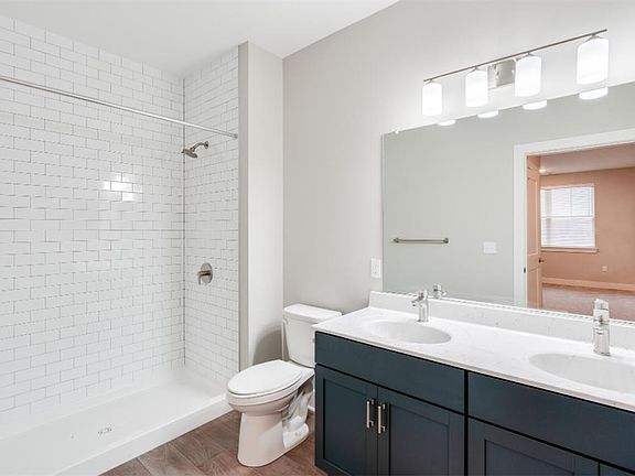 4th image of 2295 Lafayette Park Dr #C4