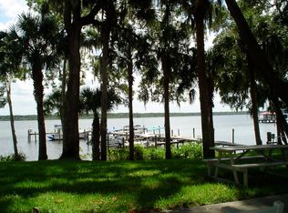 110 Hiawatha Ct E, East Palatka, FL 32131