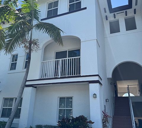 2nd image of 8760 NW 97th Ave APT 209