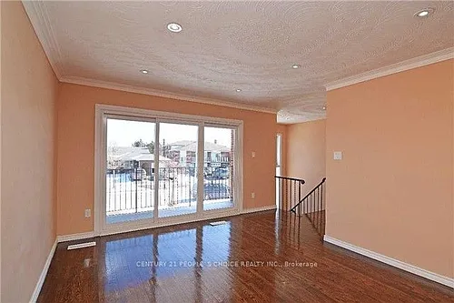 7288 Sigsbee Dr Photo 1