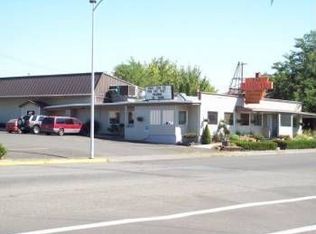 1013 W 6th St, The Dalles, OR 97058