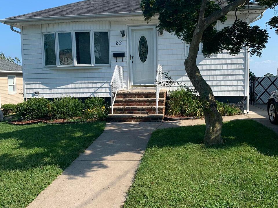 82 Saint Stephens Pl, Staten Island, NY 10306 Zillow