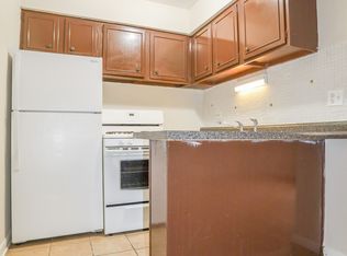 6010 N Winthrop Ave APT 306, Chicago, IL 60660