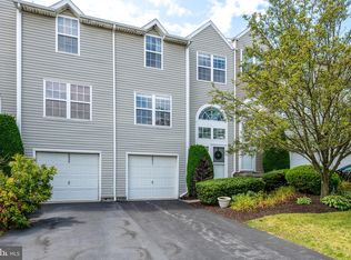 6637 Springford Ter, Harrisburg, PA 17111