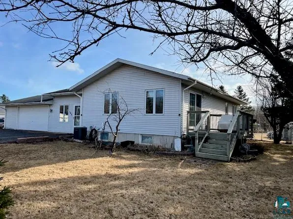 103 Parkwood Dr, Wrenshall, MN 55797
