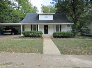 45 Pickwick St, Savannah, TN 38372