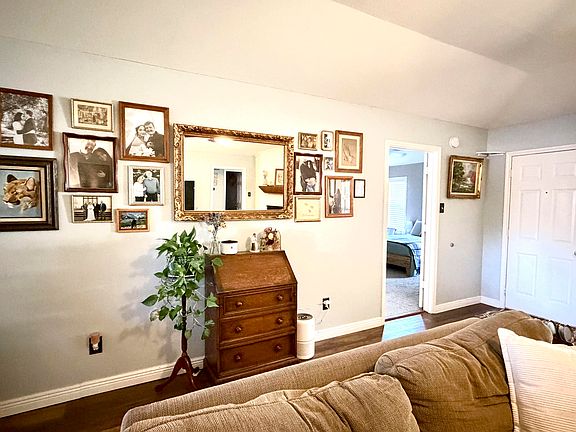 4th image of 2726 81st St