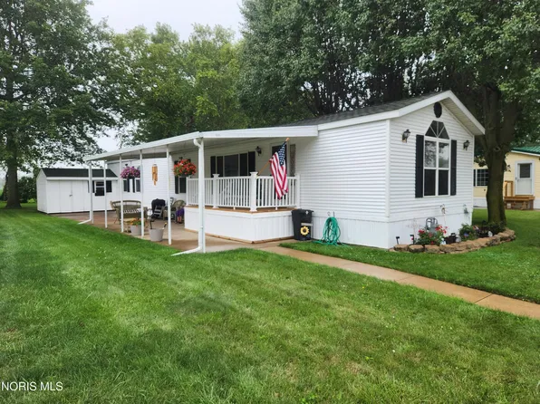 43 E Bass Cir, Marblehead, OH 43440