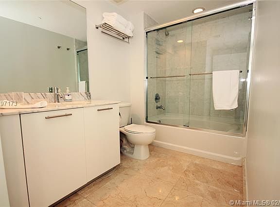 4th image of 950 Brickell Bay Dr APT 3803E
