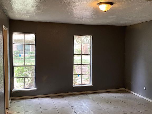 4th image of 12318 Wild Pine Dr