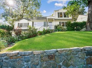 1660 Mamaroneck Ave, Mamaroneck, NY 10543