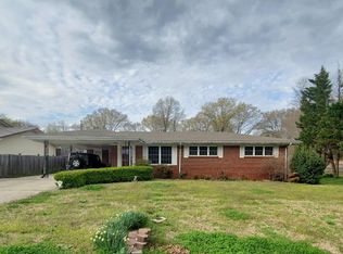 903 Pasadena Ave, Muscle Shoals, AL 35661